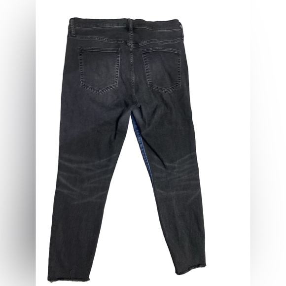 GAP True Skinny Ankle High Rise Two-Tone Contrast Jeans - Size 31/12R - Picture 2 of 3